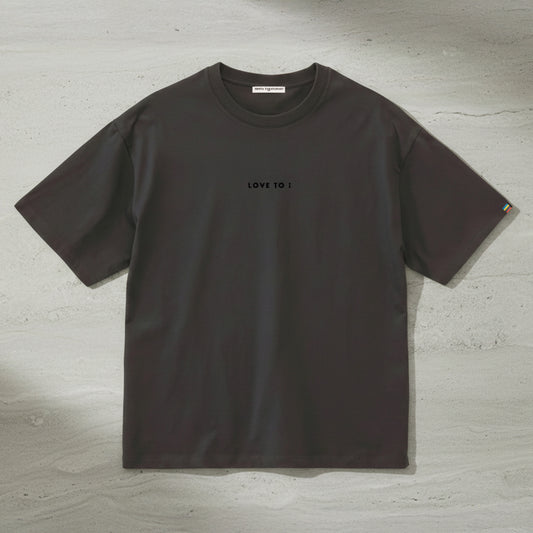 T-shirt / LOVE TO i (Black Embroidery Tee)
